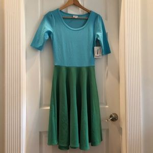 LuLaRoe Nicole (Small)